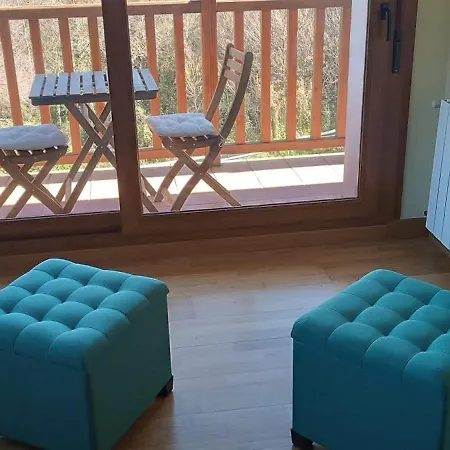 La Casuca Entre Tinas Pesués