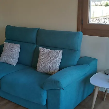 La Casuca Entre Tinas * Pesués