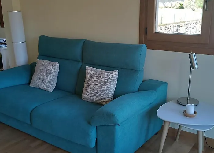 La Casuca Entre Tinas * Pesués