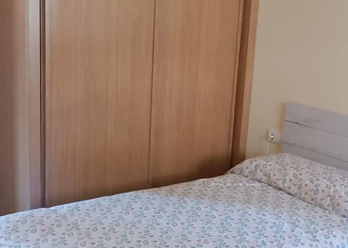 La Casuca Entre Tinas *